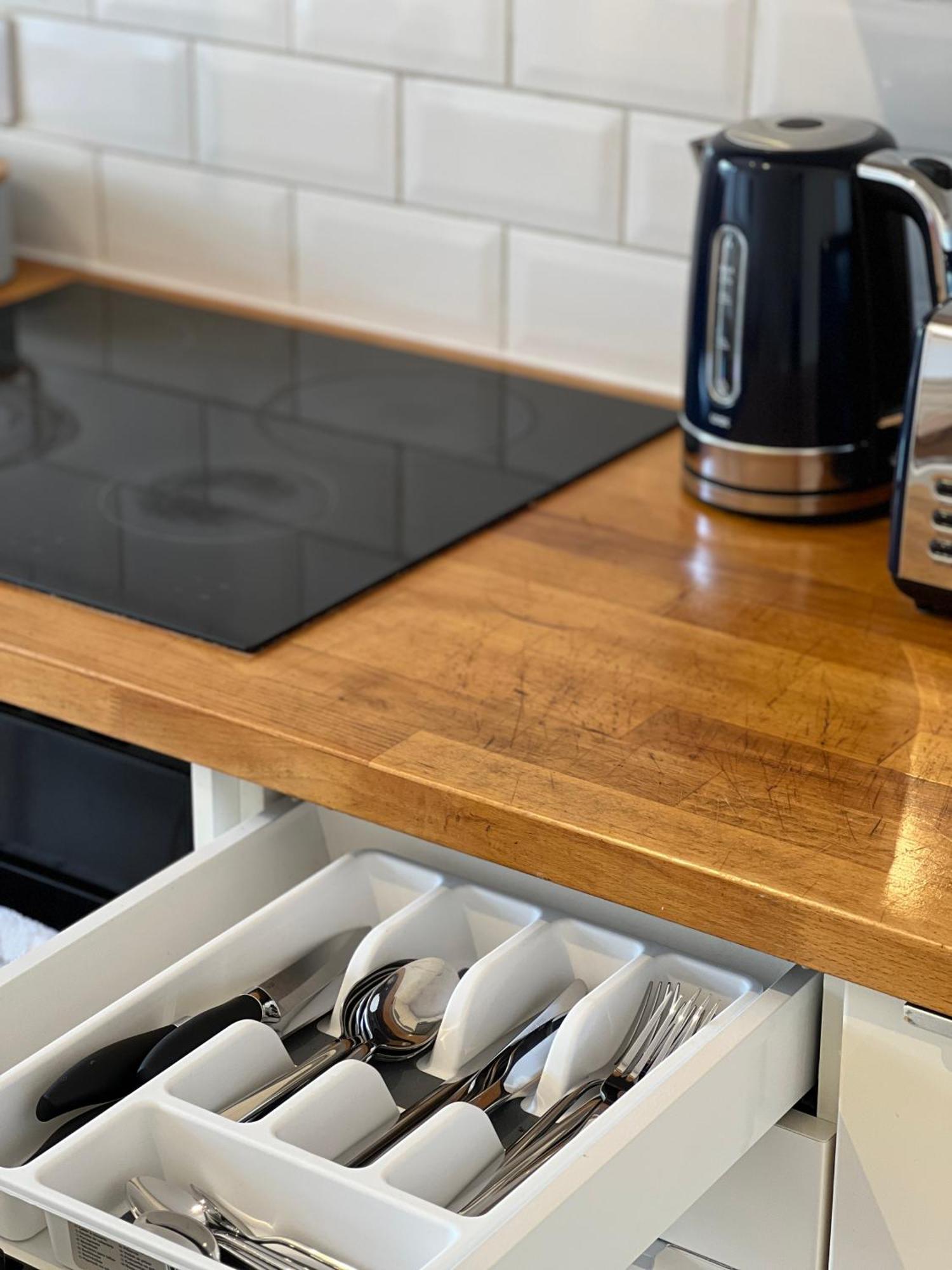 Charming Central Windsor 2 Bed Cottage Free Residents Parking And Private Garden Legoland Ascot Windsor Castle Thorpe Park Heathrow Airport Exteriör bild